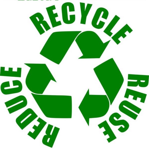 I’m Jade! I buy & sell. I reduce, reuse & recycle. - Picture 4 of 4